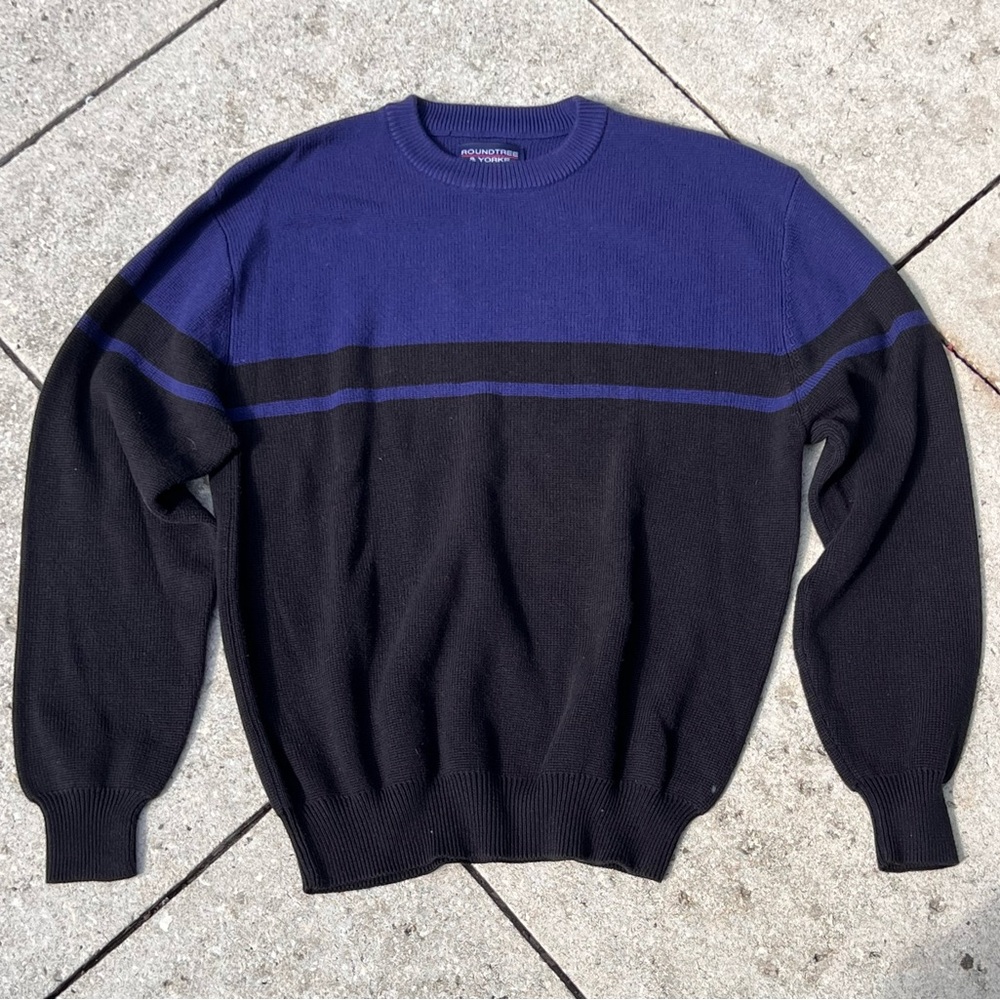 Roundtree & yorke sweater